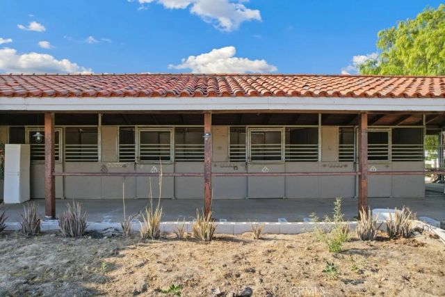 38075 Via Majorca, Murrieta, CA 92562