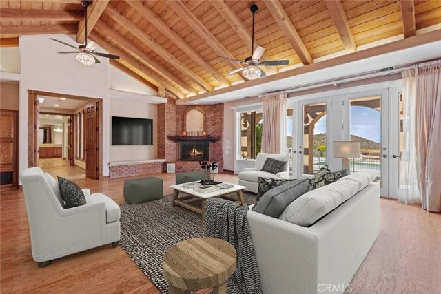 38075 Via Majorca, Murrieta, CA 92562