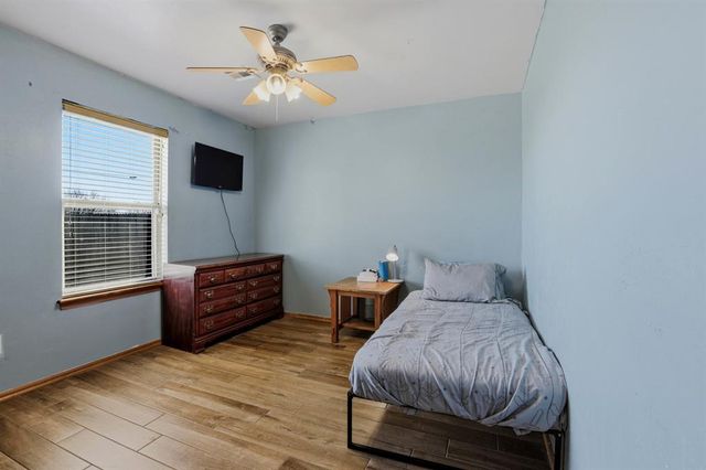 9032 NW 79th Terrace, Yukon, OK 73099