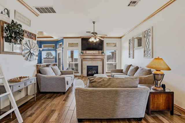 9032 NW 79th Terrace, Yukon, OK 73099