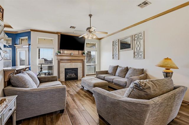9032 NW 79th Terrace, Yukon, OK 73099