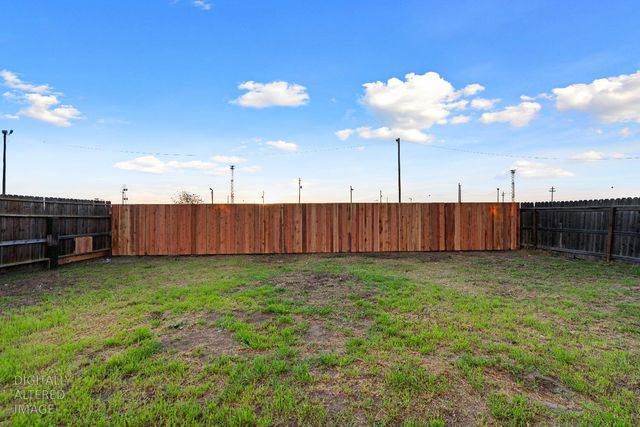 2343 S Sacramento St, Stockton, CA 95206