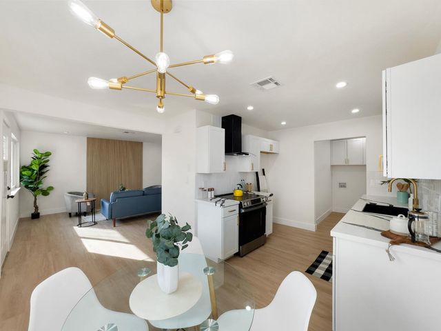 2343 S Sacramento St, Stockton, CA 95206