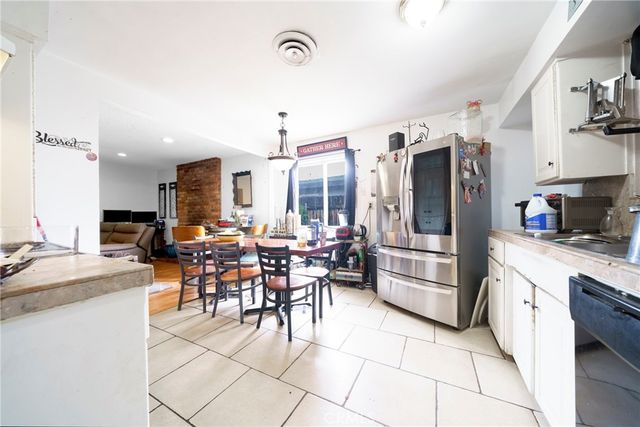 3520 Planz Road, Bakersfield, CA 93309