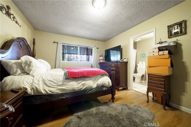 3520 Planz Road, Bakersfield, CA 93309