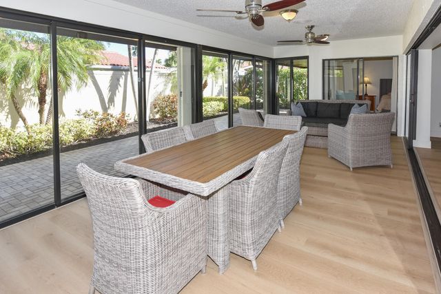 1469 Vía Privada, Jupiter, FL 33477