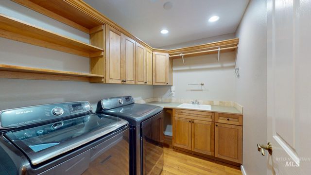 2520 E 3707 N, Twin Falls, ID 83301