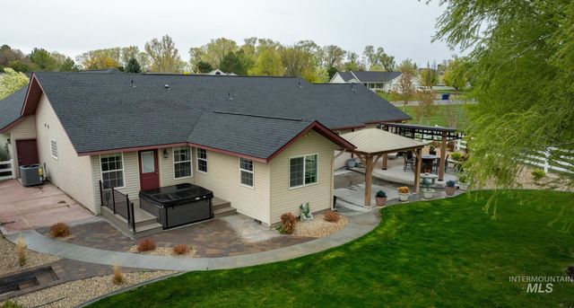 2520 E 3707 N, Twin Falls, ID 83301