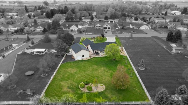 2520 E 3707 N, Twin Falls, ID 83301