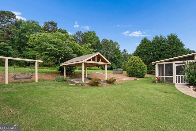382 Emma Drive, Winder, GA 30680