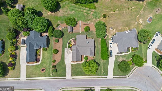 382 Emma Drive, Winder, GA 30680