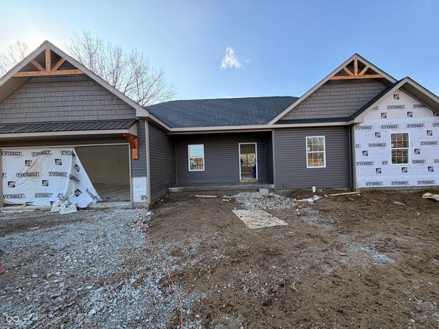 260 Patriots Landing, Fillmore, IN 46128