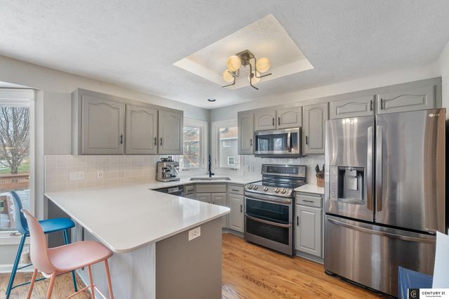 21844 Bobwhite Avenue, Gretna, NE 68028