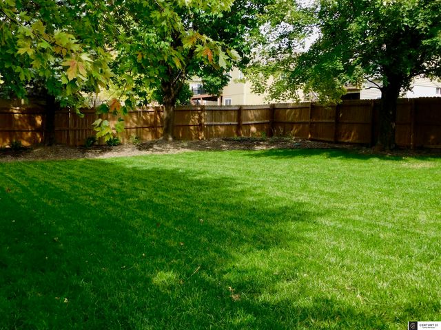 21844 Bobwhite Avenue, Gretna, NE 68028