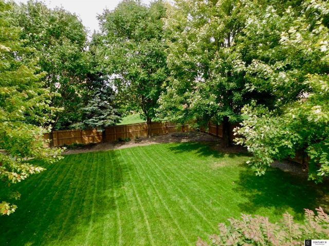 21844 Bobwhite Avenue, Gretna, NE 68028