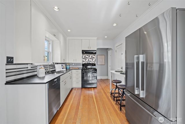 4602 S Chicago Street, Seattle, WA 98118