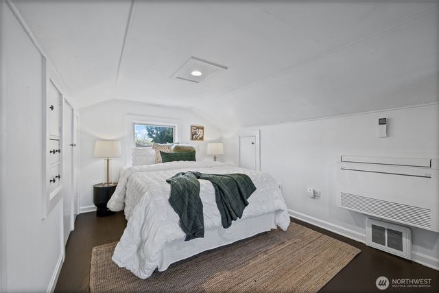 4602 S Chicago Street, Seattle, WA 98118