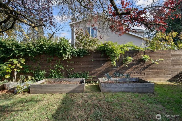 4602 S Chicago Street, Seattle, WA 98118