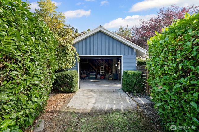 4602 S Chicago Street, Seattle, WA 98118