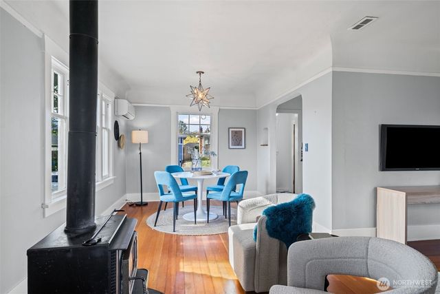 4602 S Chicago Street, Seattle, WA 98118