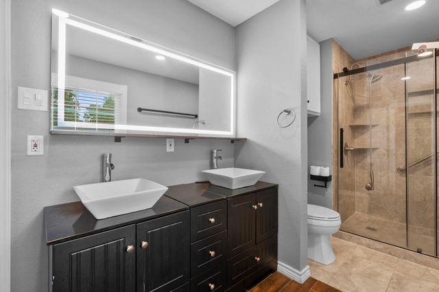 10519 Fawnview Drive, Houston, TX 77070