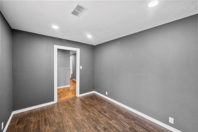 10519 Fawnview Drive, Houston, TX 77070
