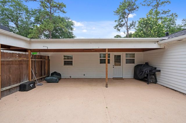 10519 Fawnview Drive, Houston, TX 77070