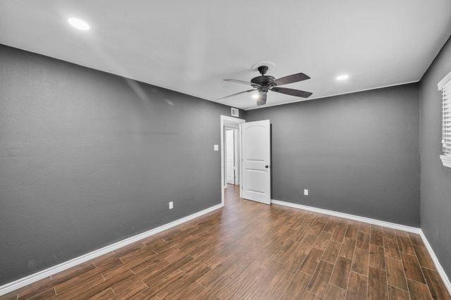 10519 Fawnview Drive, Houston, TX 77070