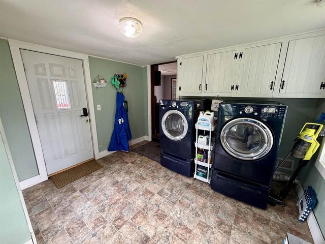 320 W Brodhead Street, Orfordville, WI 53576