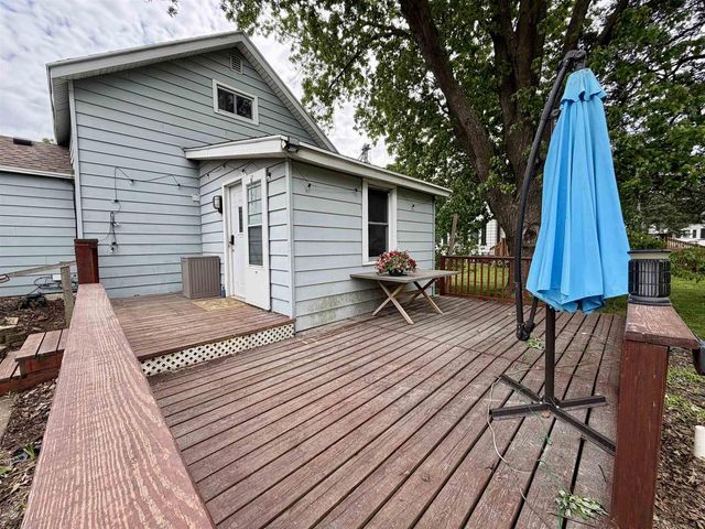 320 W Brodhead Street, Orfordville, WI 53576