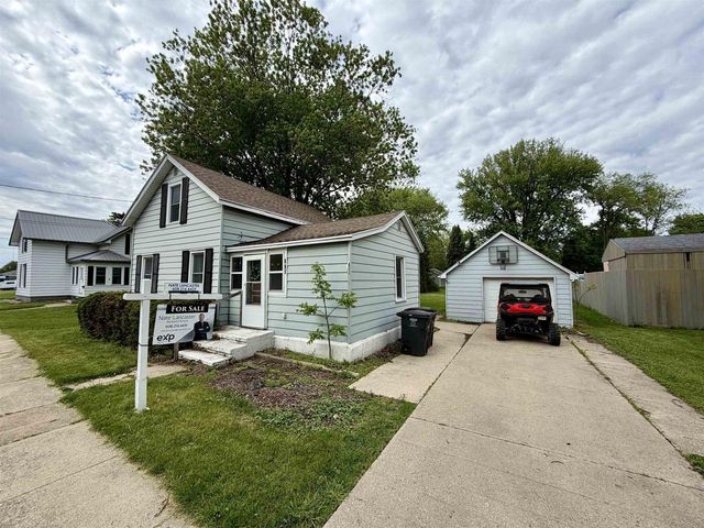 320 W Brodhead Street, Orfordville, WI 53576