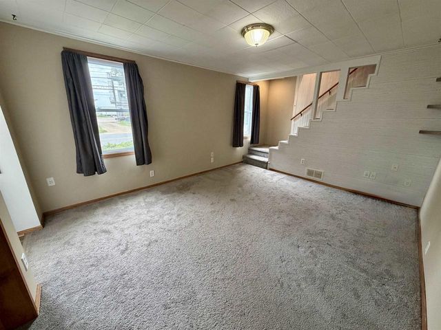 320 W Brodhead Street, Orfordville, WI 53576