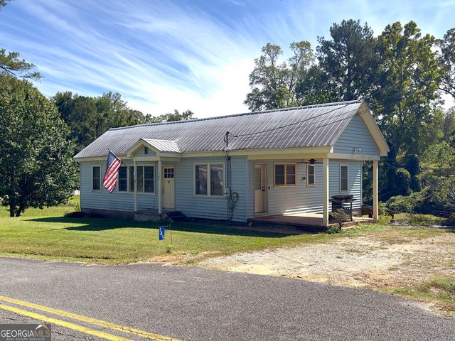 145 Apple Road, Meansville, GA 30256