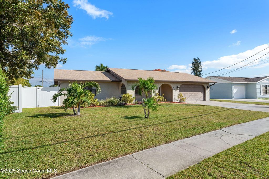 472 Newfound Harbor Drive, Merritt Island, FL 32952