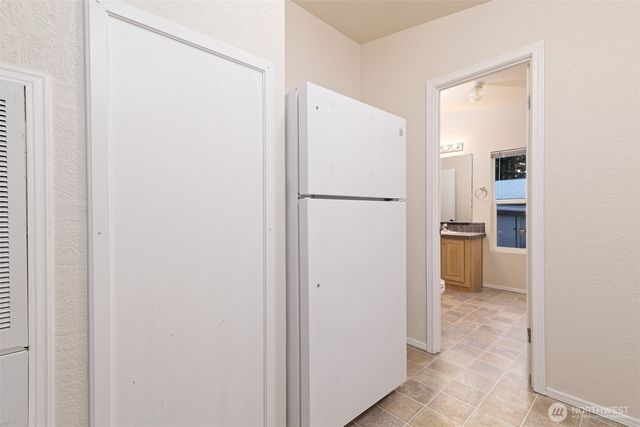 221 SE Fuchsia Avenue, Shelton, WA 98584