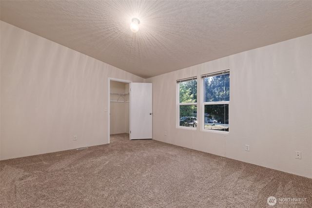 221 SE Fuchsia Avenue, Shelton, WA 98584