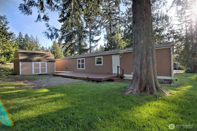 221 SE Fuchsia Avenue, Shelton, WA 98584