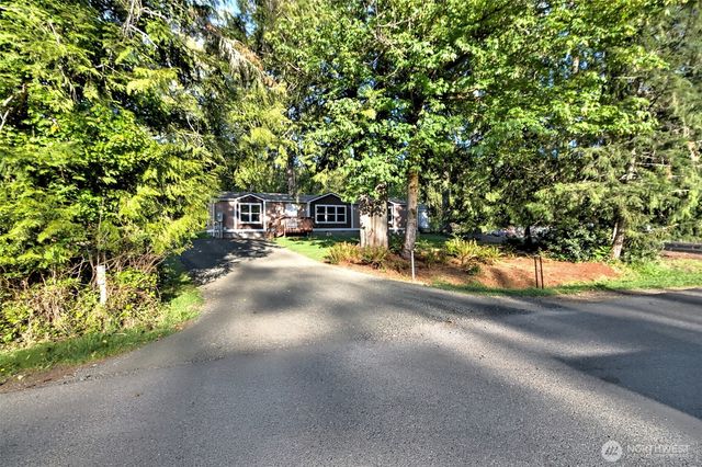 221 SE Fuchsia Avenue, Shelton, WA 98584