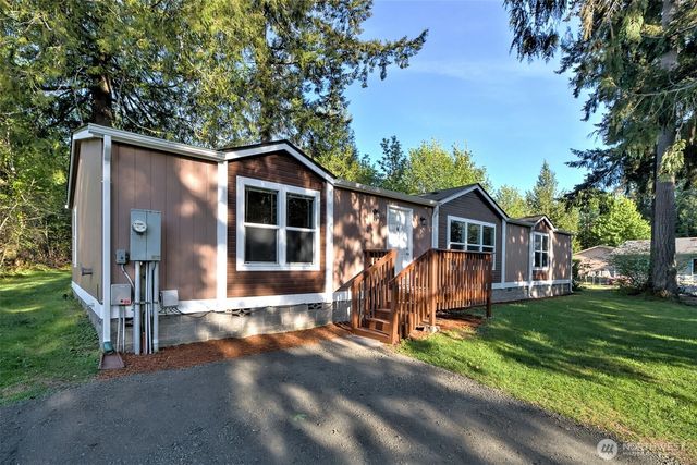 221 SE Fuchsia Avenue, Shelton, WA 98584