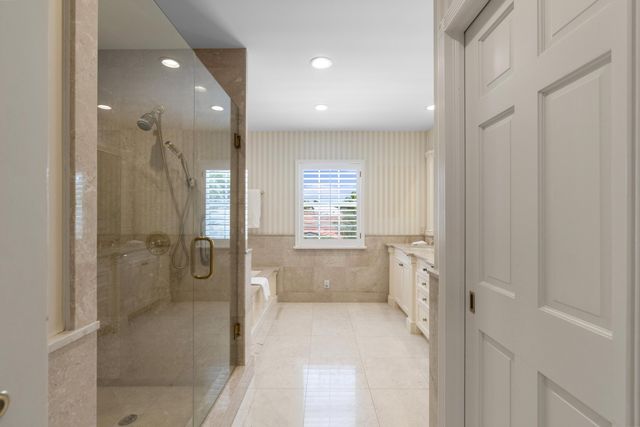 1554 N Ocean Way, Palm Beach, FL 33480