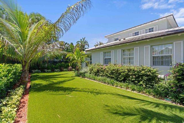 1554 N Ocean Way, Palm Beach, FL 33480