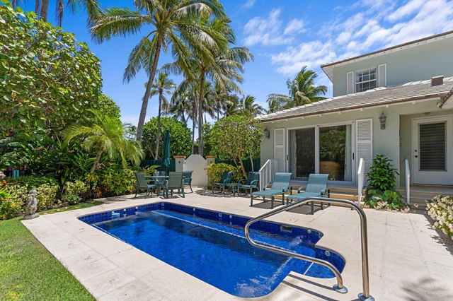 1554 N Ocean Way, Palm Beach, FL 33480