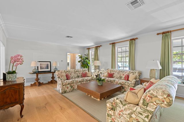 1554 N Ocean Way, Palm Beach, FL 33480