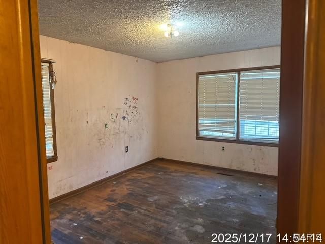 1130 Tower Road, Lebanon, MO 65536