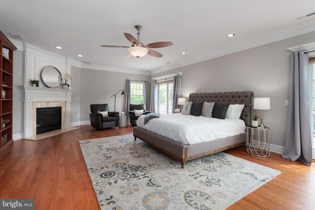 24 MICHAEL WAY, Pennington, NJ 08534