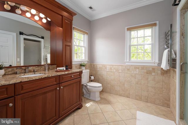 24 MICHAEL WAY, Pennington, NJ 08534