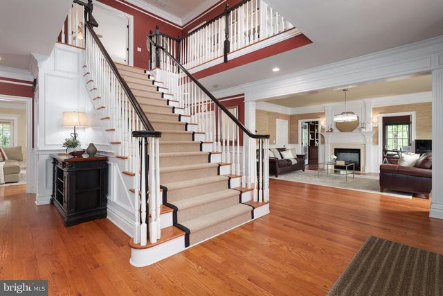 24 MICHAEL WAY, Pennington, NJ 08534