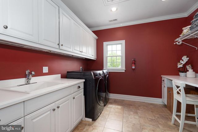 24 MICHAEL WAY, Pennington, NJ 08534