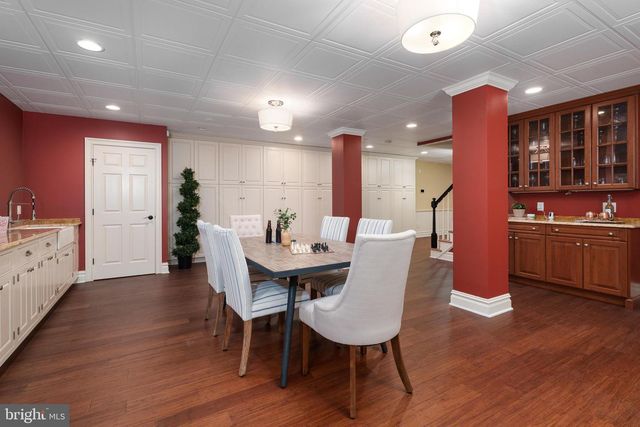 24 MICHAEL WAY, Pennington, NJ 08534