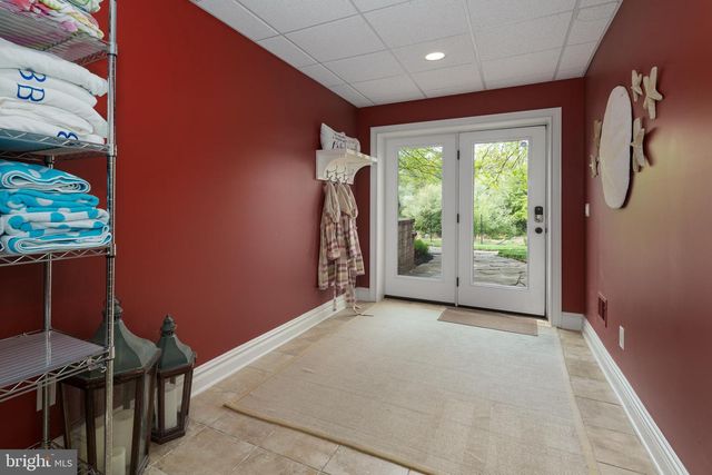 24 MICHAEL WAY, Pennington, NJ 08534